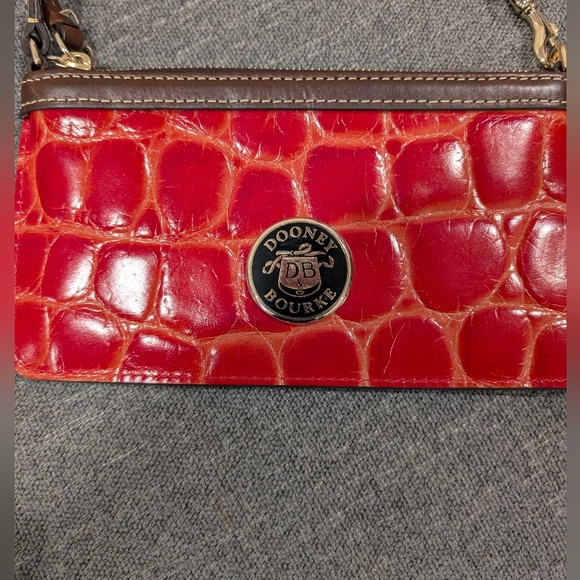 Dooney & Bourke Red Croc-Embossed Wristlet - Picture 2 of 7